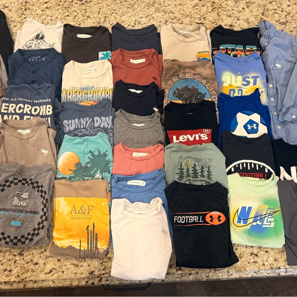 Abercrombie & Fitch 5/6 with other brands